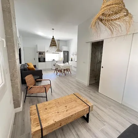 Playa De La Misericordia Apartment *