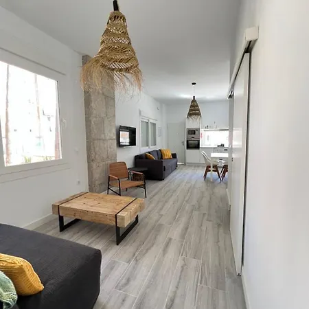 Playa De La Misericordia Apartment Malaga