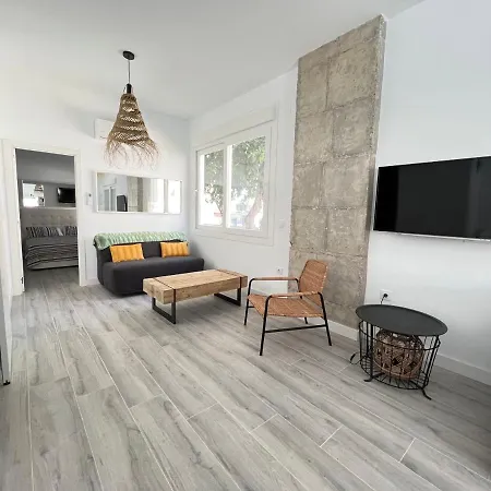 Playa De La Misericordia Apartment